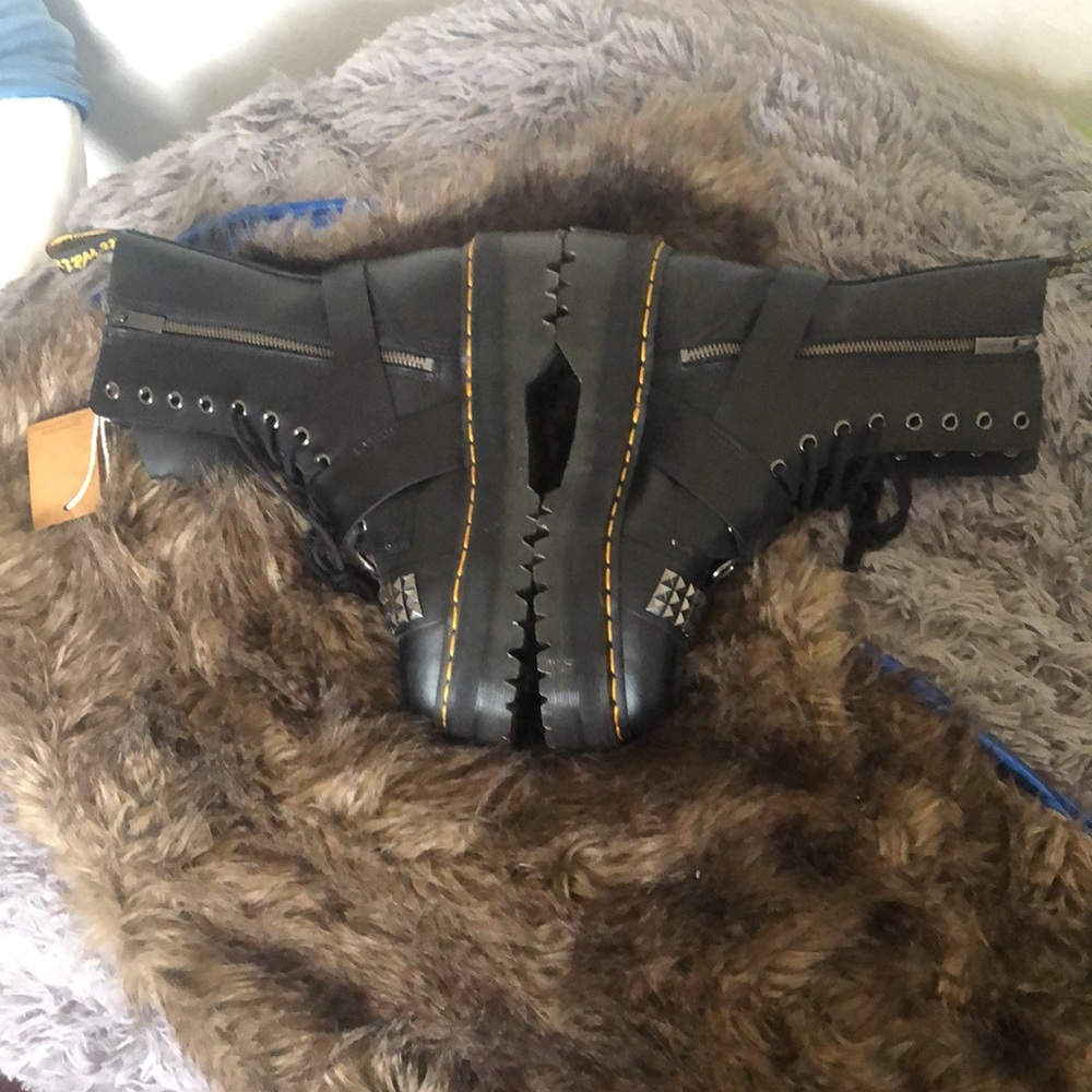 Dr martens hi Jadon studded boots - Picture 4 of 10